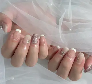 ネイル LAVISH nanamiのネイルデザイン