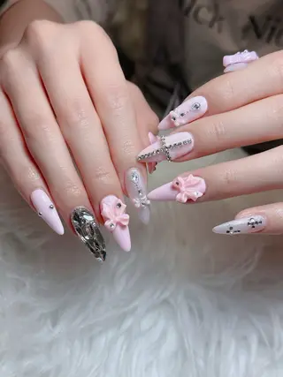 ネイル Lumi Nailのネイルデザイン