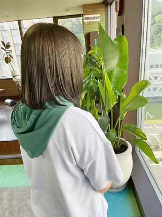 ミディアム カラー 土居 正季のヘアスタイル