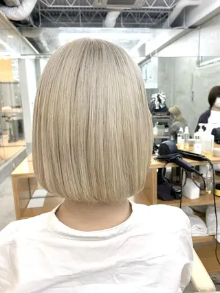 ミディアム カラー ブームボックス所属・🐝ハイトーンカラー hachi🐝のヘアスタイル