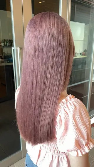 ロング カラー ブリーチ/髪質改善/ ハイトーン/暖色のヘアスタイル