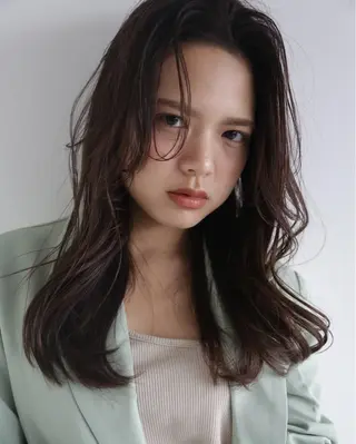 セミロング カラー パーマ ヘアアレンジ ナガミネアリサ/ 学芸大学/海外ヘアのヘアスタイル