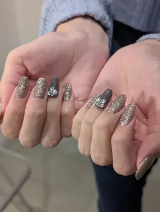 ネイル LMN所属・M. Harunaのネイルデザイン