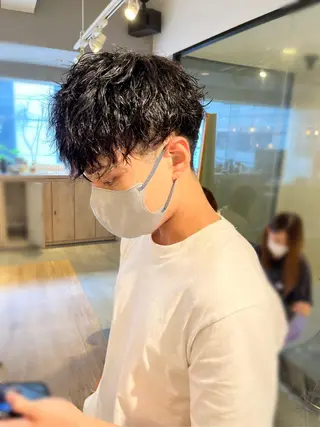 ショート パーマ メンズ メンズ特化美容師 熊田 鼓汰郎のヘアスタイル