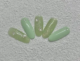 ネイル ダイ ゲンゲンのネイルデザイン