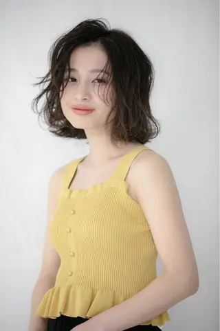 ミディアム Endearing 銀座/レイヤーカットのヘアスタイル