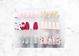 ネイル バストアップサロン LUNAのネイルデザイン