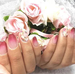 ネイル 柴崎 美幸のネイルデザイン