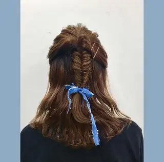 カラー ヘアアレンジ 桃果 momokaのヘアスタイル