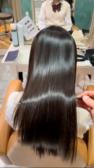 ロング 美髪縮毛矯正🤍 髪質改善/Shinaのヘアスタイル