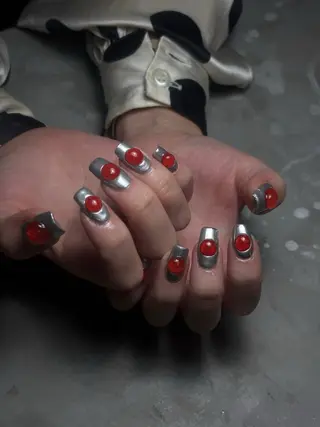 ネイル 個性派NANA ネイルのネイルデザイン