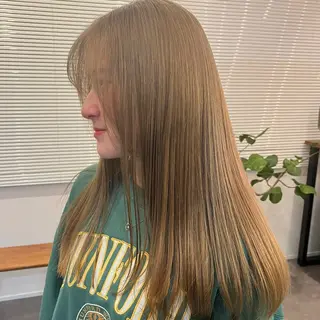 カラー bon ami所属・むかいやま なおのヘアスタイル