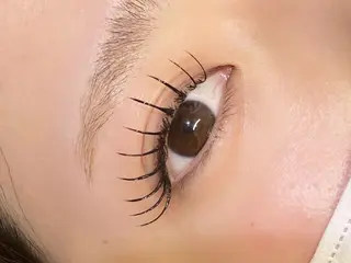 マツエク・マツパ ルクール見附店 吉田愛来のマツエク・マツパデザイン