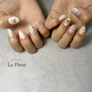 ネイル H. Sayuriのネイルデザイン