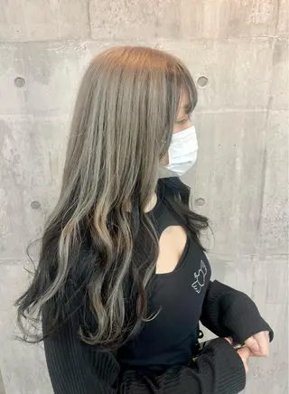 ロング カラー レイヤー/韓国 ハイトーン興津史弥のヘアスタイル
