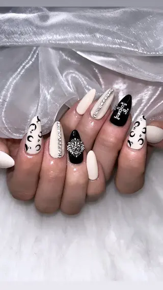 ネイル 高草木 桃香のネイルデザイン