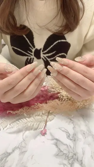 ネイル はな💎ネイル ワンホン、長さ出しのネイルデザイン