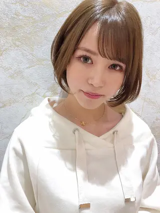 ショート カラー 店長/mao/ 前髪/顔周りカットのヘアスタイル