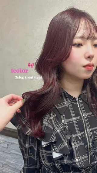 ロング カラー moe🎀 透明感カラーのヘアスタイル