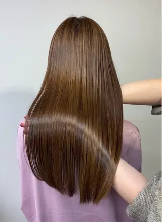 パーマ ニシタニ コハルのヘアスタイル