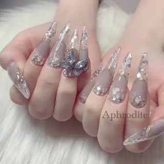 ネイル Aphrodite パラジェル認定サロンのネイルデザイン