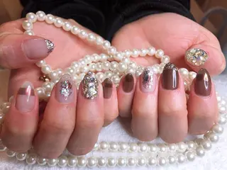 ミディアム 長さ出し専門 nynaのネイルデザイン