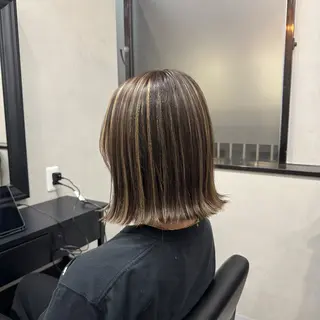 ショート カラー ハイライト／髪質改善 裕樹のヘアスタイル