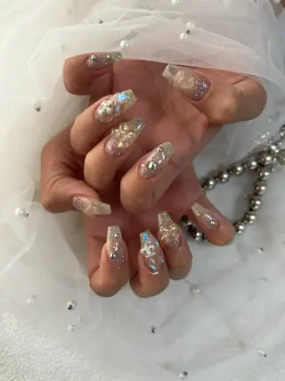 ネイル Feliz所属・Feliz 楽しいネイルサロンのネイルデザイン