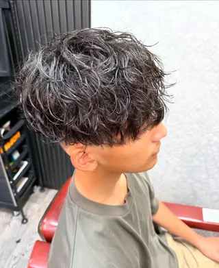 ショート パーマ 田島 颯人のヘアスタイル