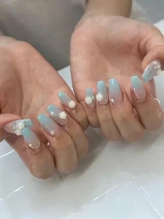 ネイル Elegancia. Hiromiのネイルデザイン