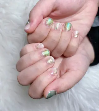 ネイル Rainrain💧 パーツ豊富、やり放題のネイルデザイン