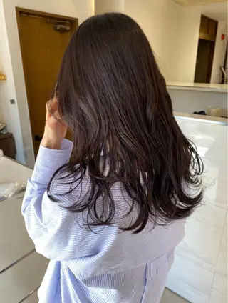 セミロング カラー vancouncil千種所属・清水 梨夏のヘアスタイル