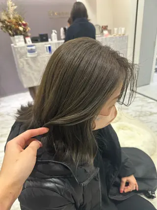 ミディアム カラー 韓国レイヤー✨ yasuko銀座のヘアスタイル