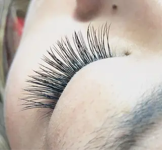 マツエク・マツパ i...所属・i... HITOMIのマツエク・マツパデザイン