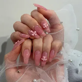 ネイル Raviy大阪店所属・Himeka⟡ jr.nailistのネイルデザイン