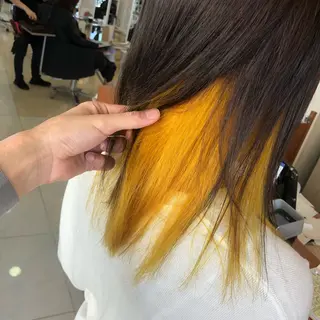 カラー 牧野 佳樹のヘアスタイル