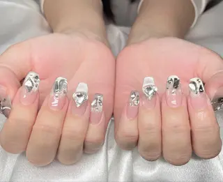 ネイル アヤメネイル 最新チップスカルプのネイルデザイン