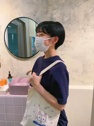 ショート yupi🐈‍⬛ レイヤー/パーマのヘアスタイル