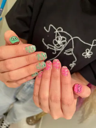 ネイル Ami 🦥のネイルデザイン