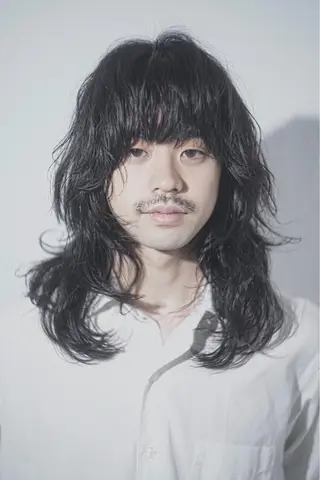 ロング パーマ メンズ ジェンダーレス美容師 のたけやんですのヘアスタイル