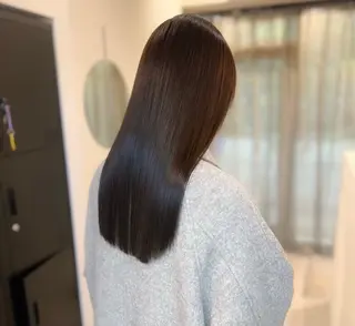 殿守 優貴のヘアスタイル