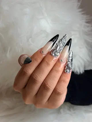 ロング KANON Nailのネイルデザイン
