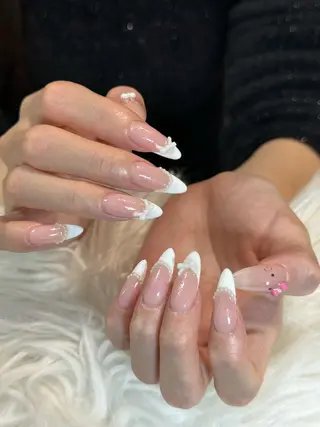 ネイル Julli NailStudioのネイルデザイン