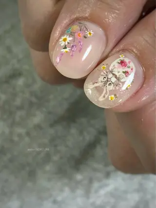 ネイル FIORITURA Maikoのネイルデザイン