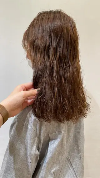 セミロング パーマ 🍊mai🍊 似合わせスタイル🌿のヘアスタイル