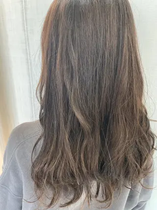 セミロング カラー 長澤 理江のヘアスタイル