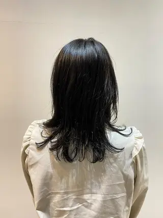 セミロング カラー 大人かわいい×艶髪 🤍塩川のヘアスタイル