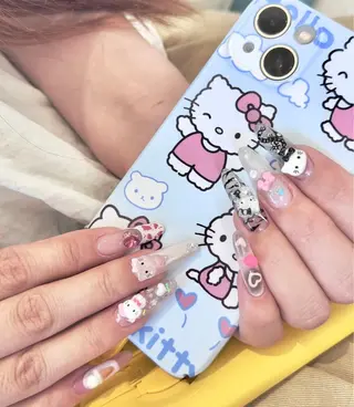 ネイル D-BEAUTY Nailsalonのネイルデザイン