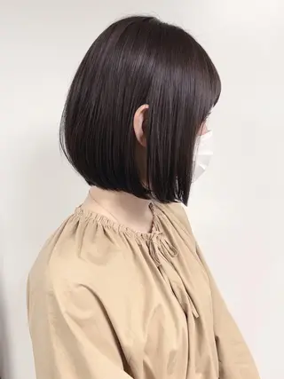 ショート morio from london所属・松岡彩華 ボブ /グレージュのヘアスタイル