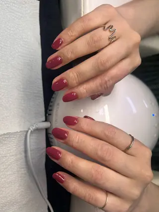 ネイル NANAE ネイル🌈虹のネイルデザイン